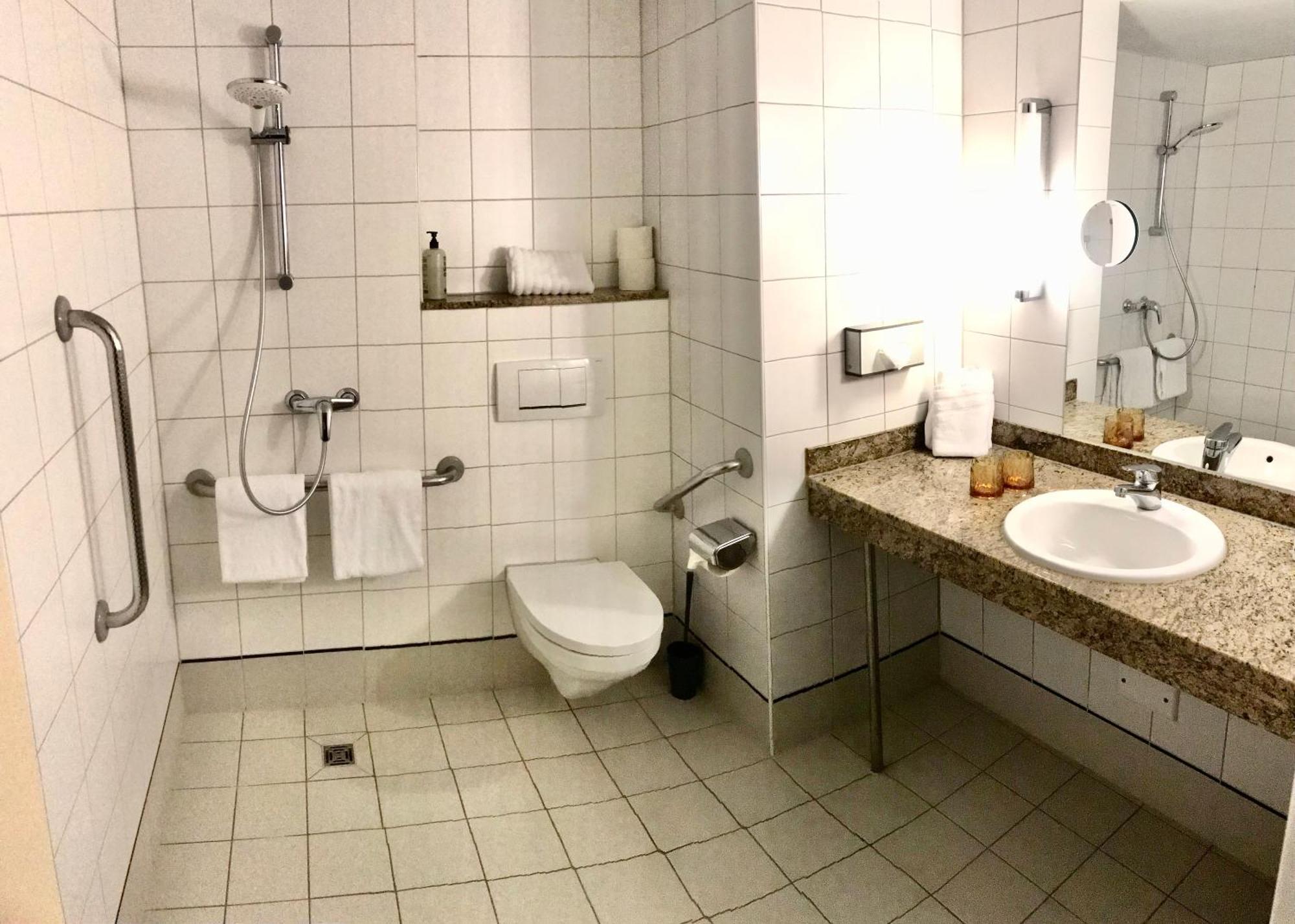 Best Western Conference Airporthotel Frankfurt Moerfelden 外观 照片